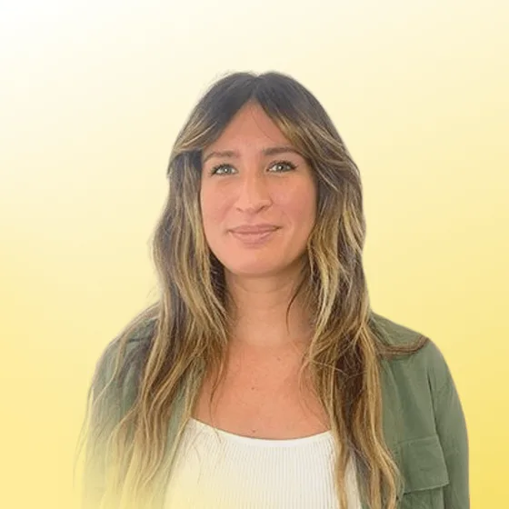 Camila González Marcos, Front-End Developer & Graphic Designer